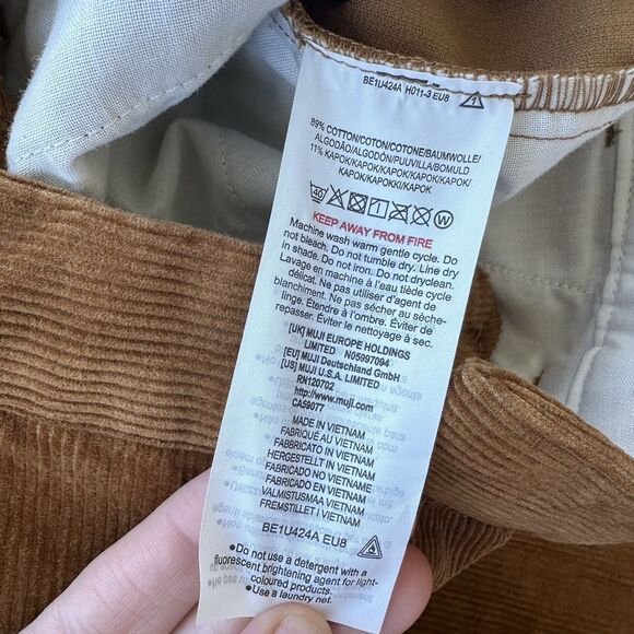 NWT MUJI Women's Kapok Corduroy Tuck Pants Made From Tree Nuts LARGE 2024 Camel - Picture 9 of 13